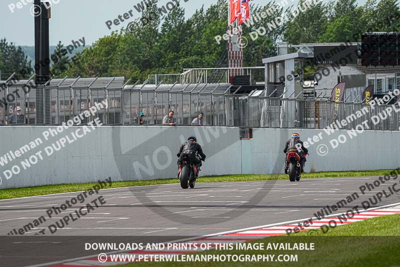 donington no limits trackday;donington park photographs;donington trackday photographs;no limits trackdays;peter wileman photography;trackday digital images;trackday photos